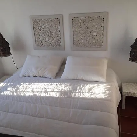 Meco فندق ألفاريم